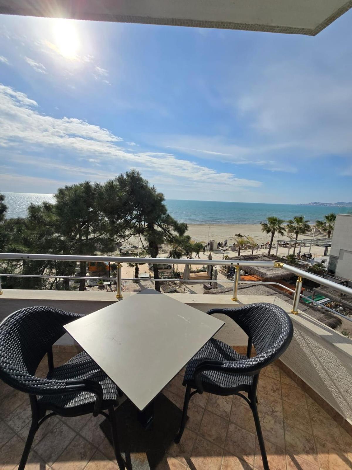 Blue Amr Hotel Škalngur Kültér fotó