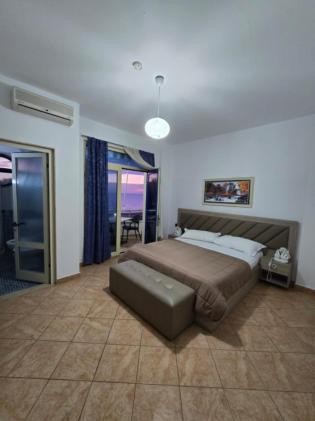 Blue Amr Hotel Škalngur Kültér fotó
